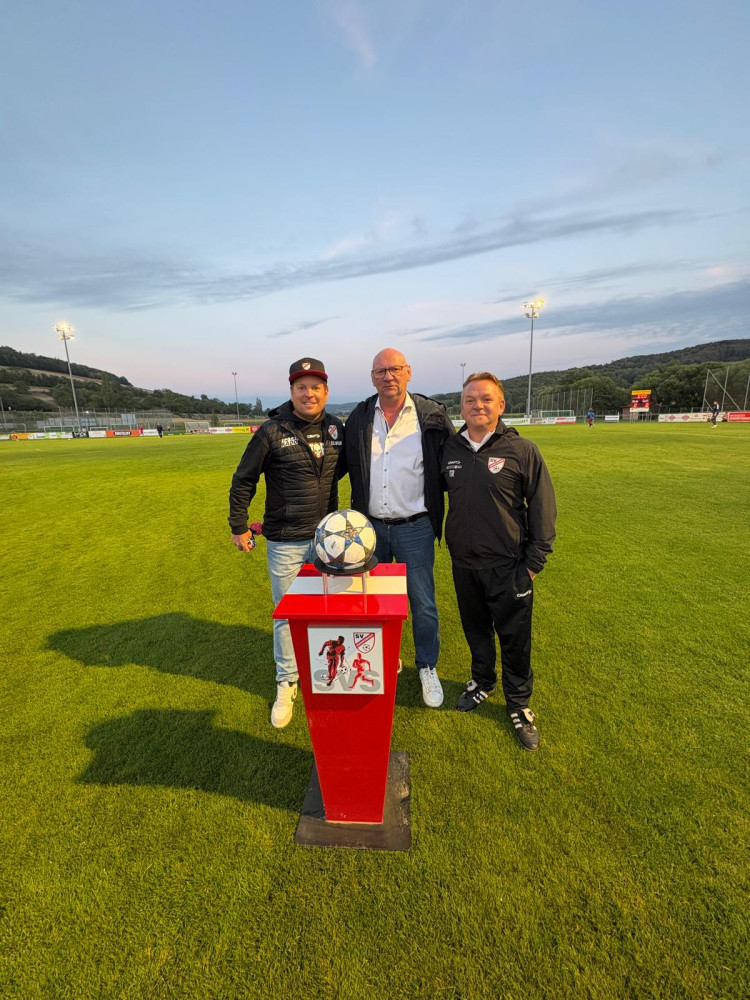 SVS - Hadersdorf Patronanz u. Ballspende